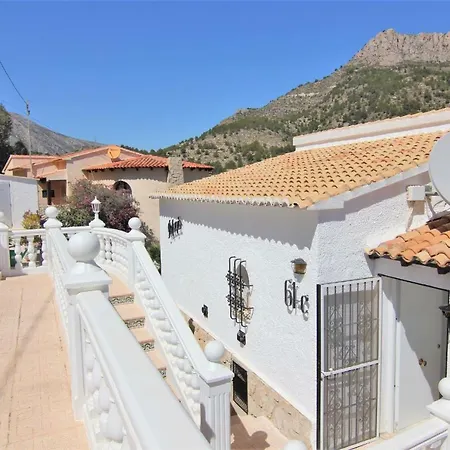 Villa Villaguila